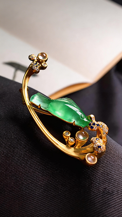 【半山·翠影芳華】系列胸针，Emerald Elegance Collection