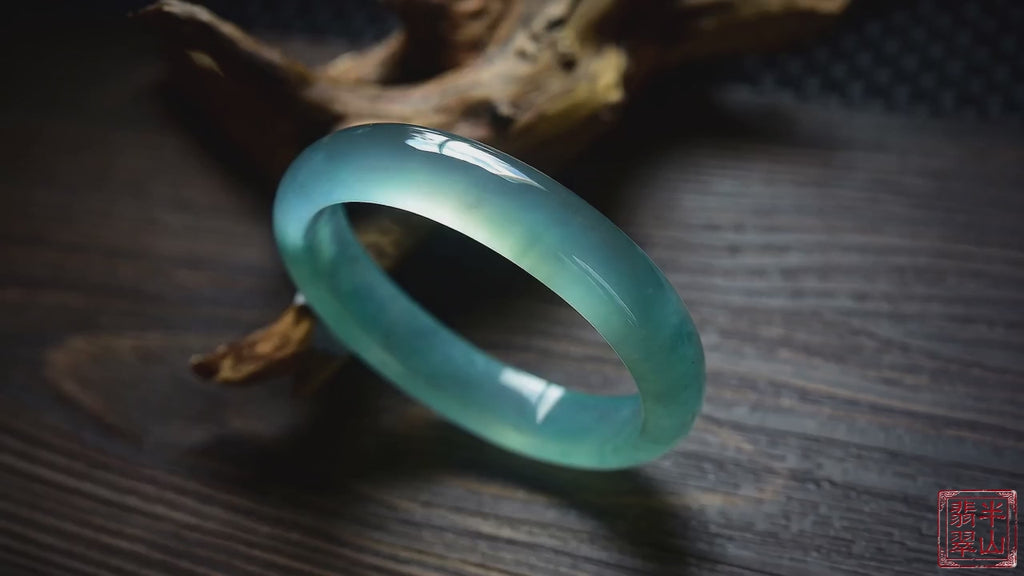 【半山晴水·一泓秋波】High-Ice "Clear Water" Jadeite Bangle - Pristine Elegance