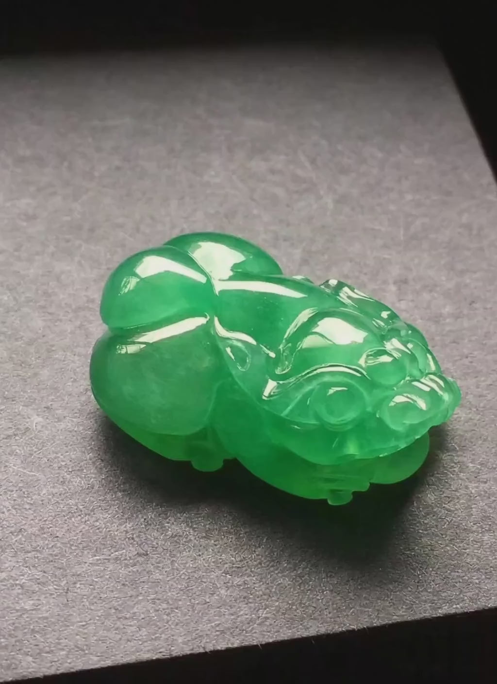 【招財貔貅】High-Ice Yang Green Jadeite Pi Xiu